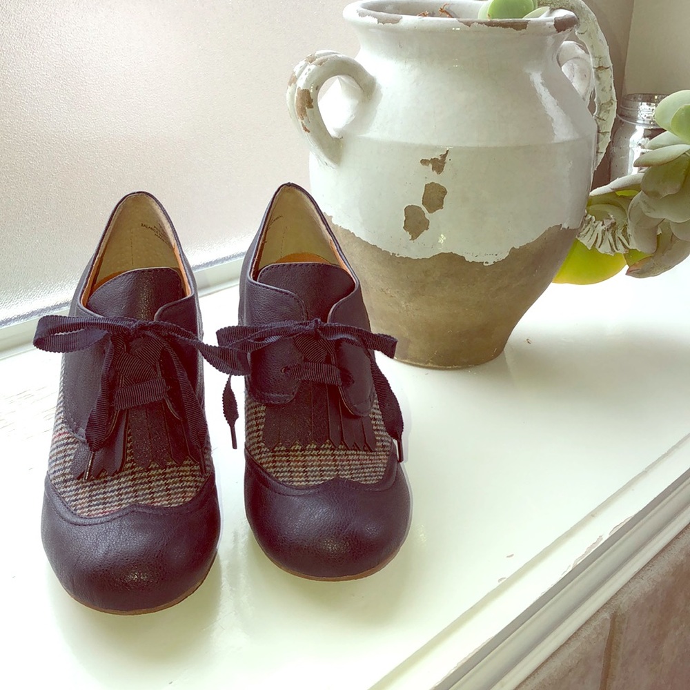 Vintage oxford heels Navy blue
